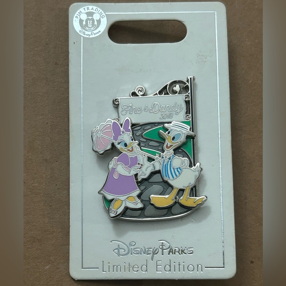 Disney 2018 Fine & Dandy Dapper Donald & Daisy Duck Disney Pin